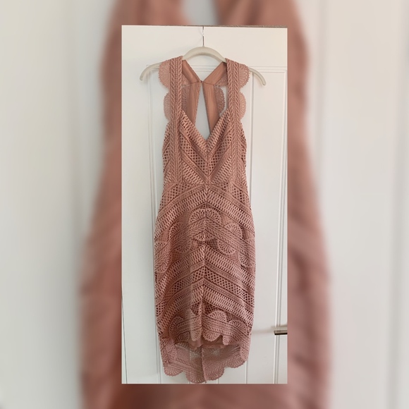 lover ode lace midi dress